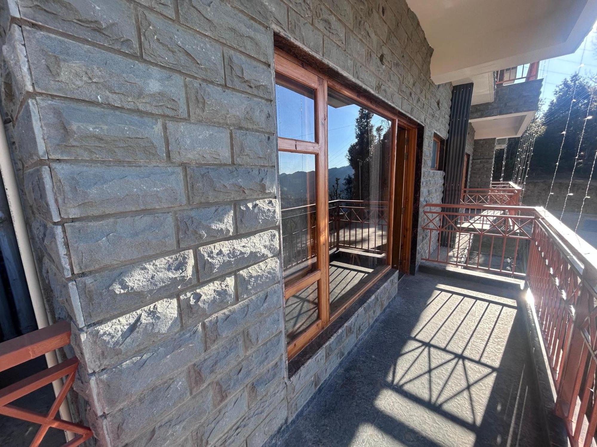 Shalom Hillcrest Inn Shimla Exterior photo